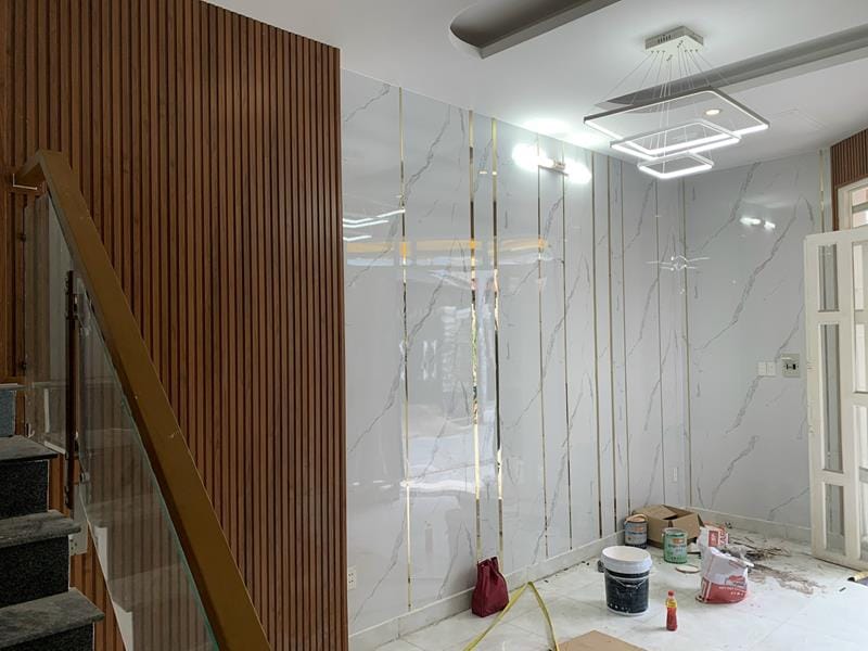 Thi  công tấm nhựa giả gỗ ốp tường Cần Thơ - Nội Thất Cần Thơ