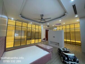 Tủ quần áo cánh kính 011