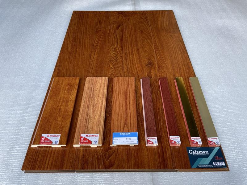 Sàn gỗ Galamax mặt bóng vân gỗ 004