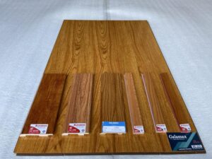 Sàn gỗ Galamax mặt bóng vân gỗ 008
