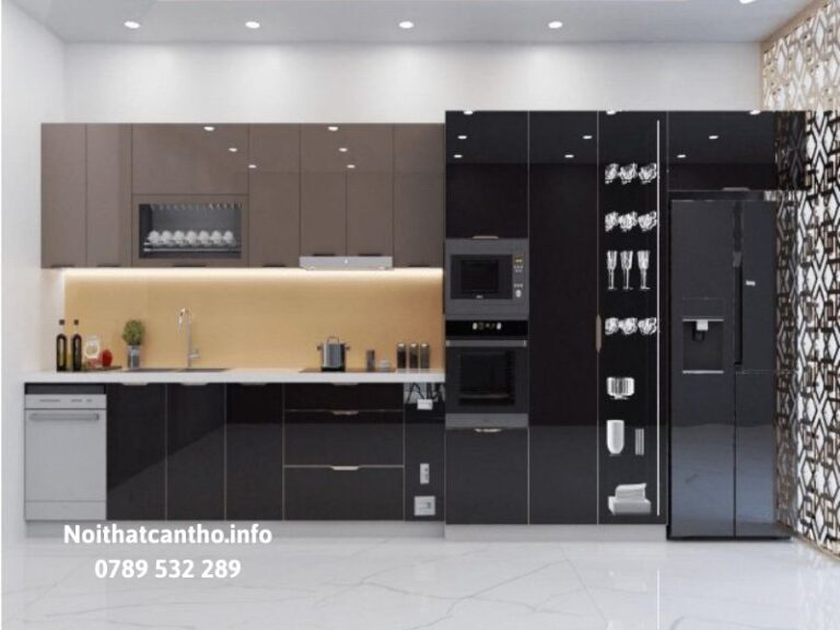 Tủ bếp cao cấp cánh kính Cần Thơ