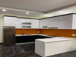 Tủ bếp Cần Thơ chữ U 004